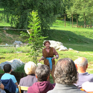 Theatre at the Refuge with the Salz Company. Palestinian readings with Alice Bignone and Ermanno Rovella