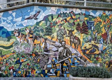 The mosaic-mural is a collective work - Caprauna (CN) Pian dell'Arma Refuge